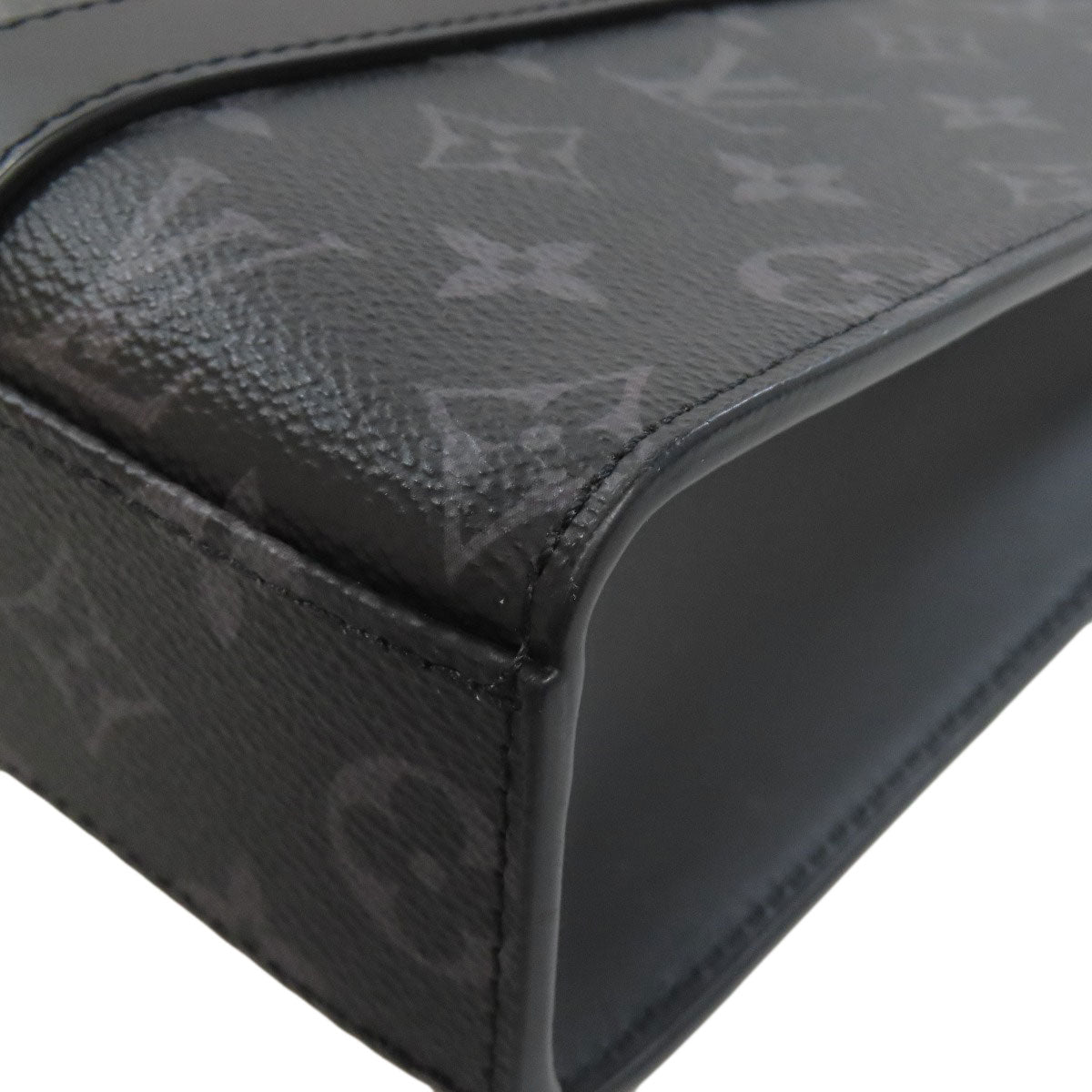 LOUIS VUITTON ルイヴィトン M46456 サックプラ・クロス ショルダーバッグ モノグラムエクリプス メンズ 中古