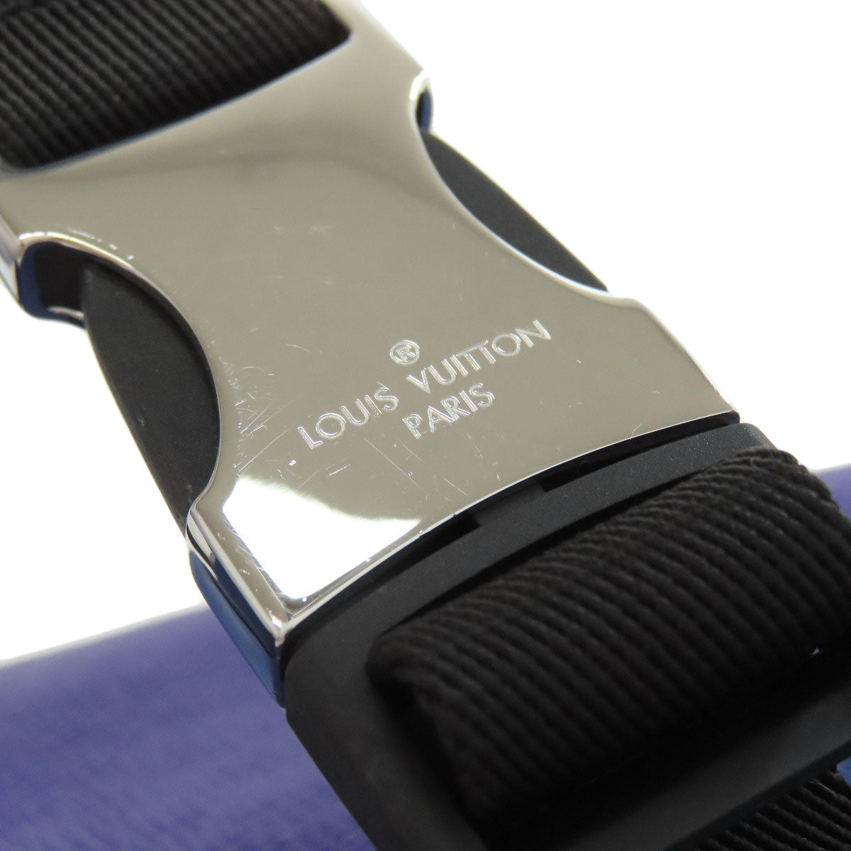 LOUIS VUITTON ルイヴィトン バムバッグ アウトドア ヒップバッグ・ウエストバッグ タイガレザー レディース 中古
