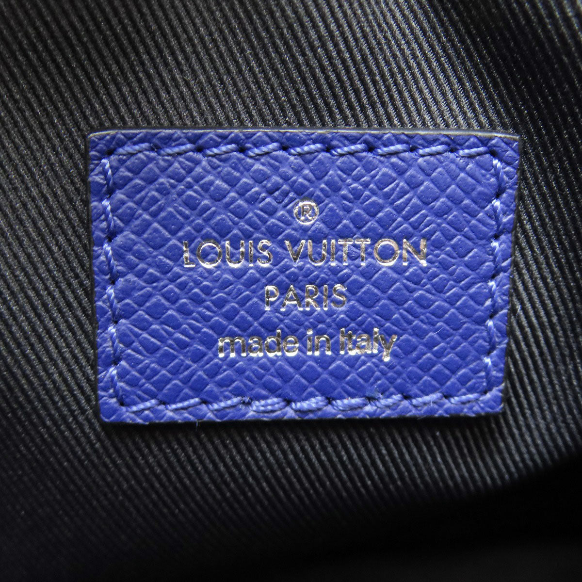 LOUIS VUITTON ルイヴィトン バムバッグ アウトドア ヒップバッグ・ウエストバッグ タイガレザー レディース 中古