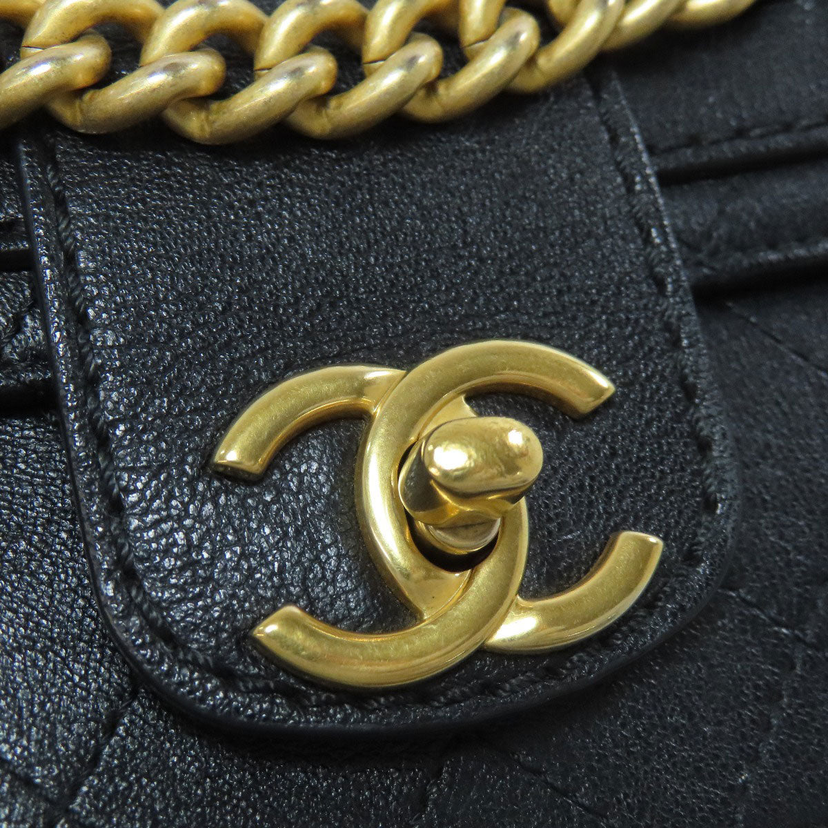 CHANEL シャネル ココマーク チェーンショルダー ゴールド金具 ショルダーバッグ カーフ レディース 中古