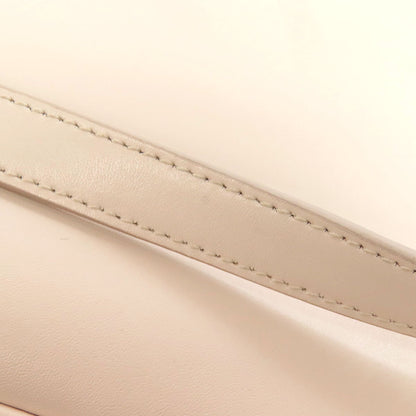 Salvatore Ferragamo サルヴァトーレフェラガモ ヴァラリボン ショルダーバッグ レザー レディース 中古