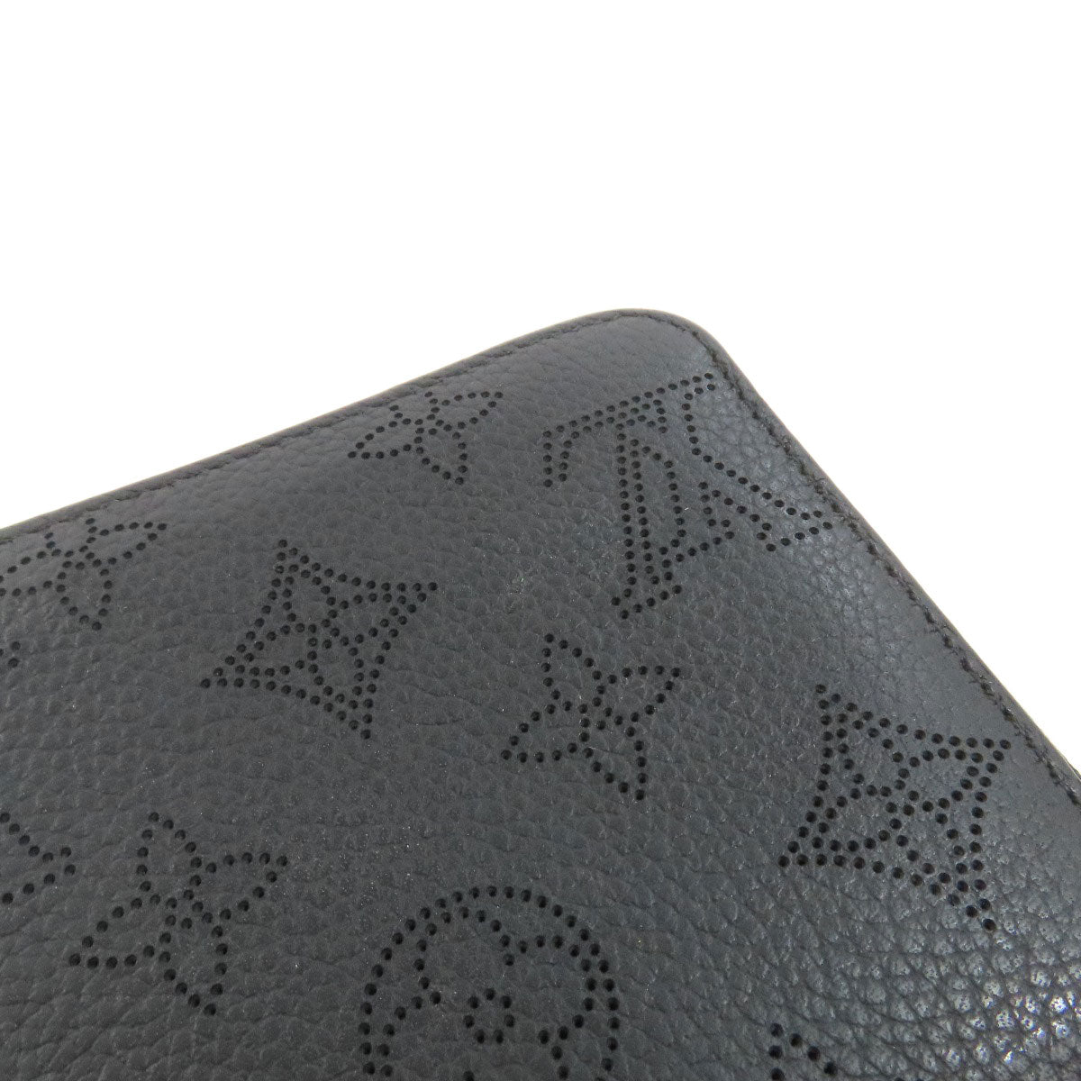 LOUIS VUITTON ルイヴィトン M61867 ジッピー・ウォレット 長財布（小銭入れあり） マヒナレザー レディース 中古