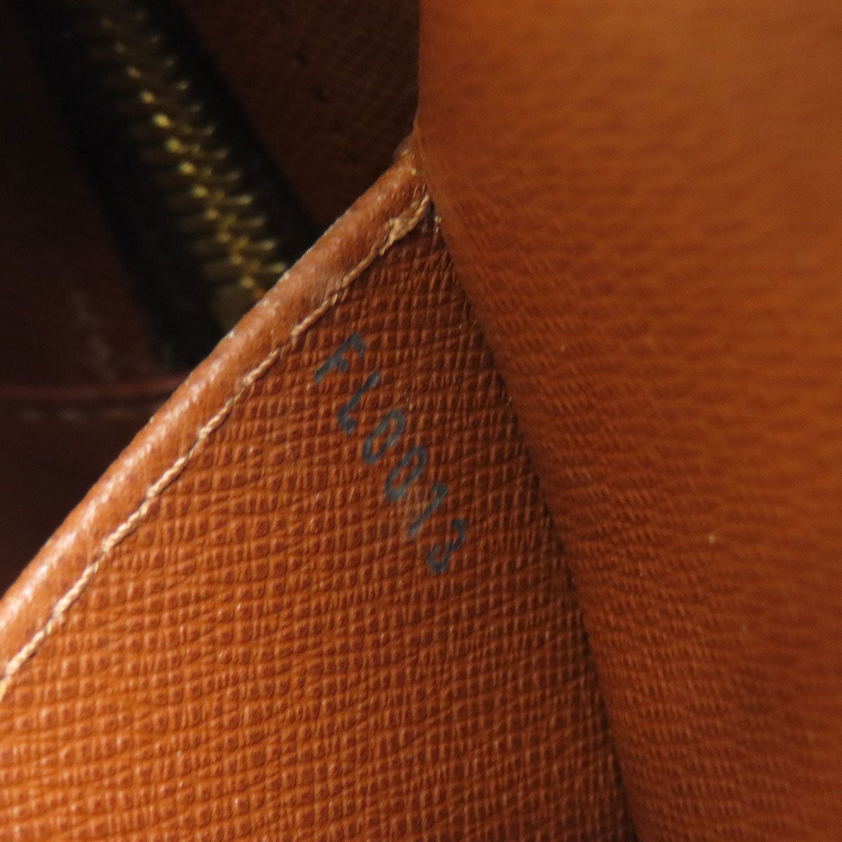 LOUIS VUITTON ルイヴィトン M51182 シテMM トートバッグ モノグラムキャンバス レディース 中古