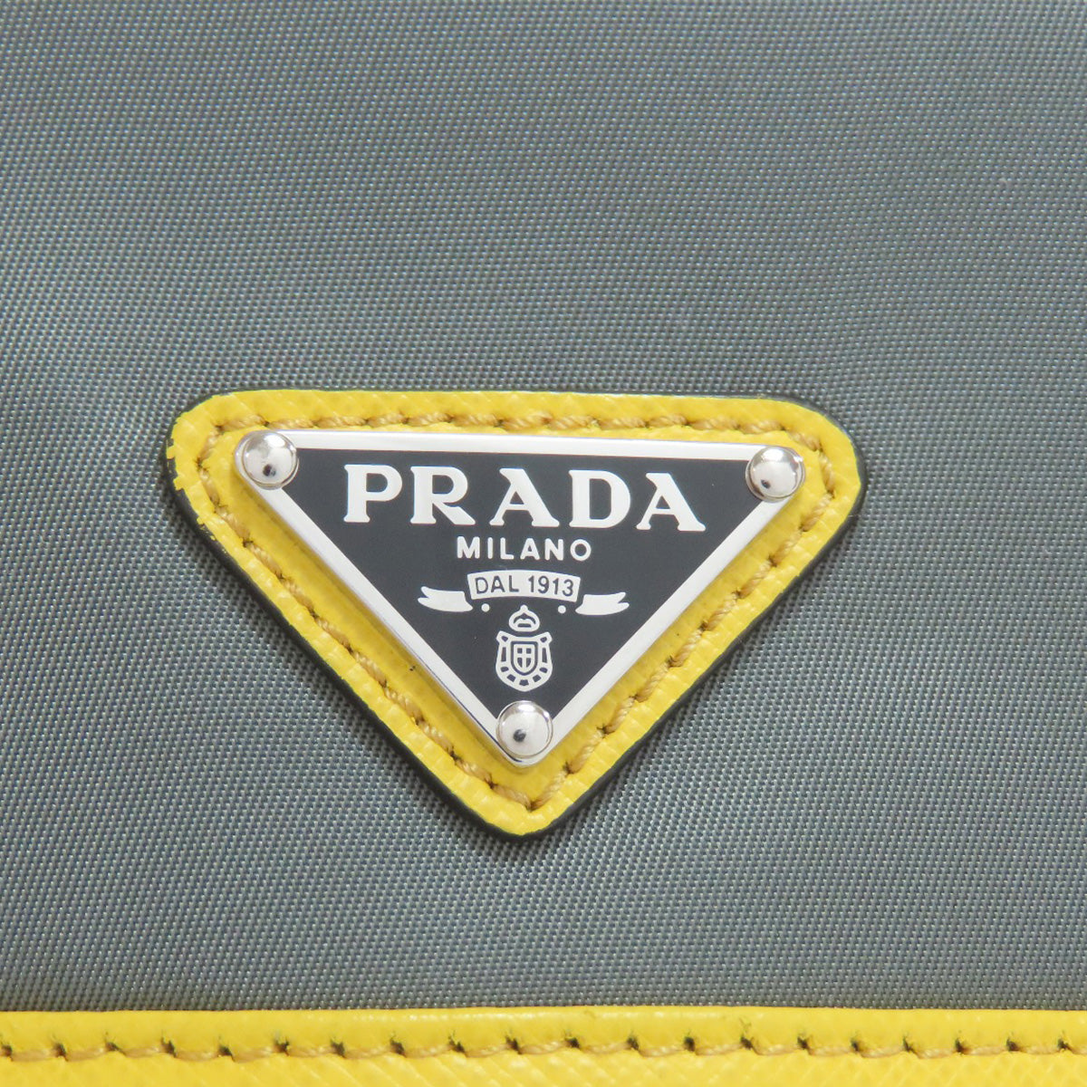 PRADA プラダ 2NH011 ロゴ金具 クラッチバッグ ナイロン レディース 中古