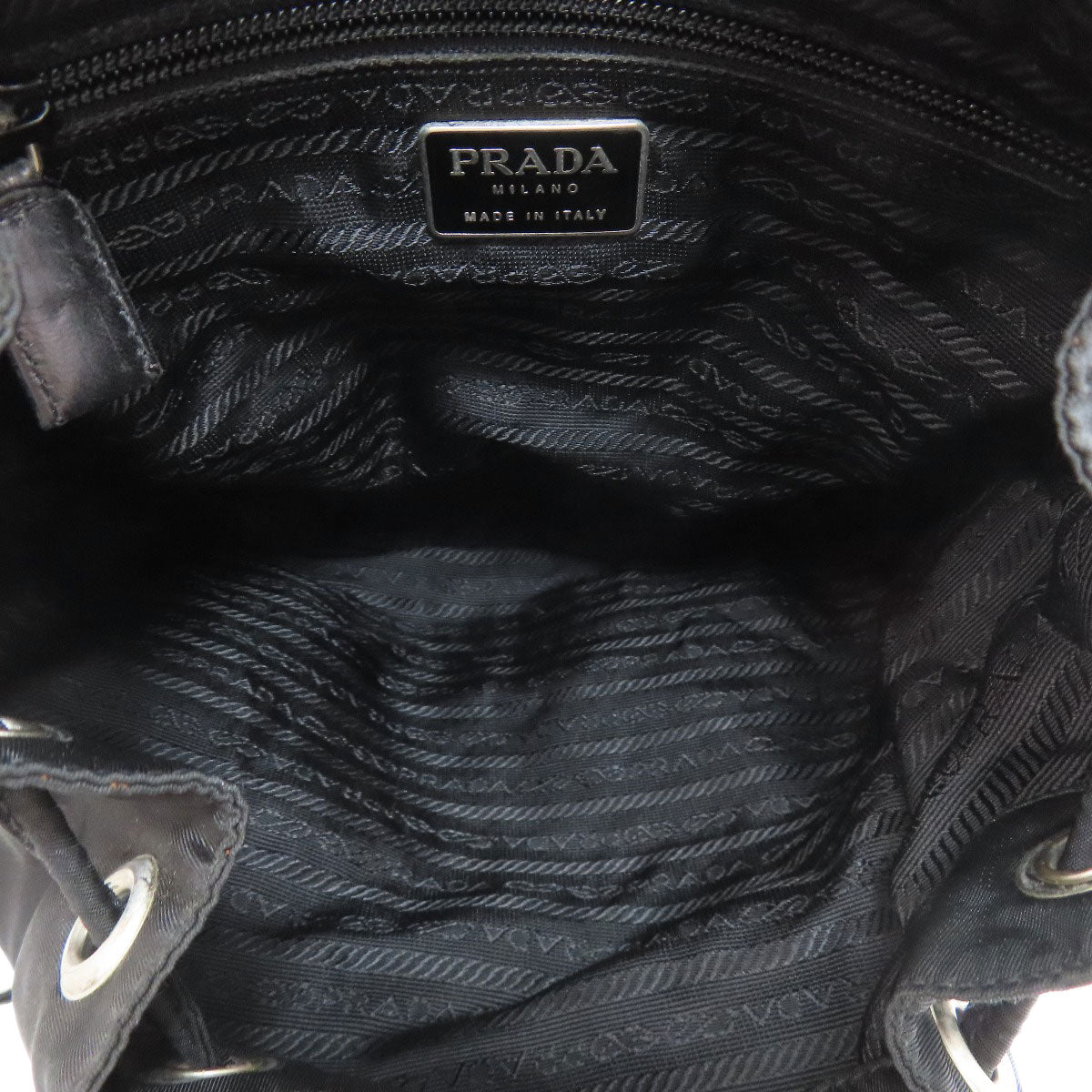 PRADA プラダ ロゴ金具 リュック・デイパック ナイロン レディース 中古