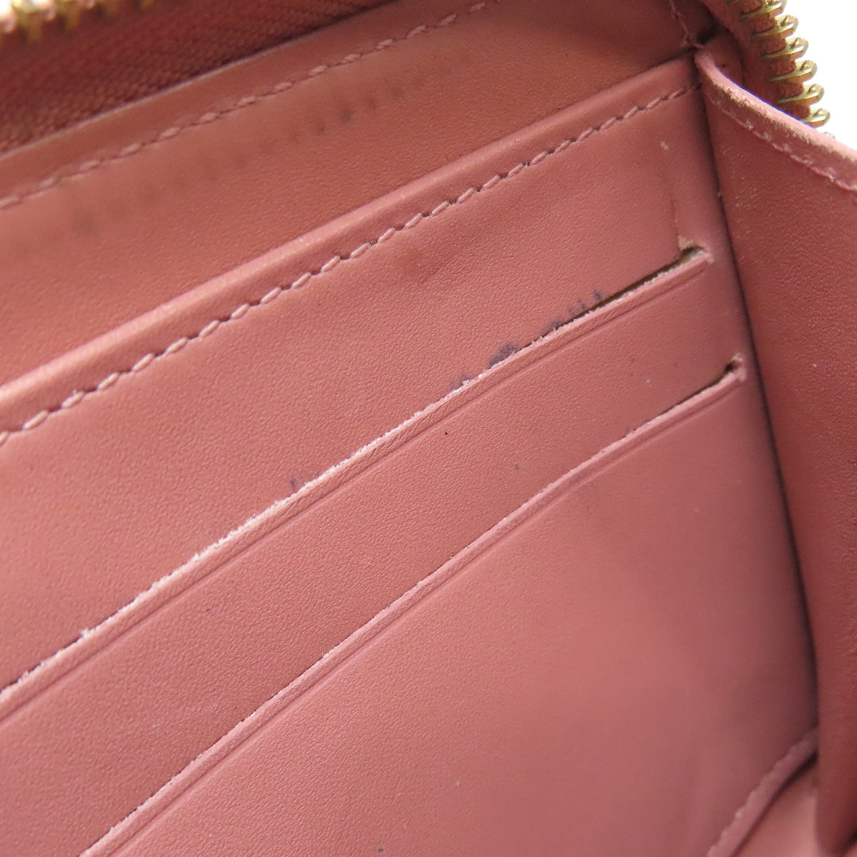 LOUIS VUITTON ルイヴィトン M90020 ジッピー・ウォレット 旧 イカットフラワー 長財布（小銭入れあり） ヴェルニ レディース 中古