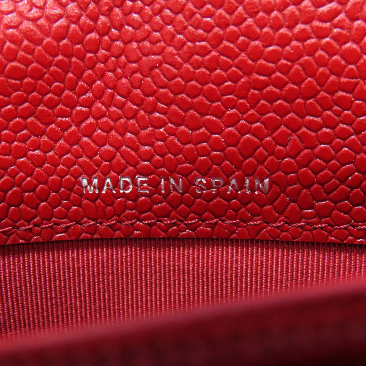 CHANEL シャネル ココマーク マトラッセ シルバー金具 長財布（小銭入れあり） グレインド カーフスキン レディース 中古
