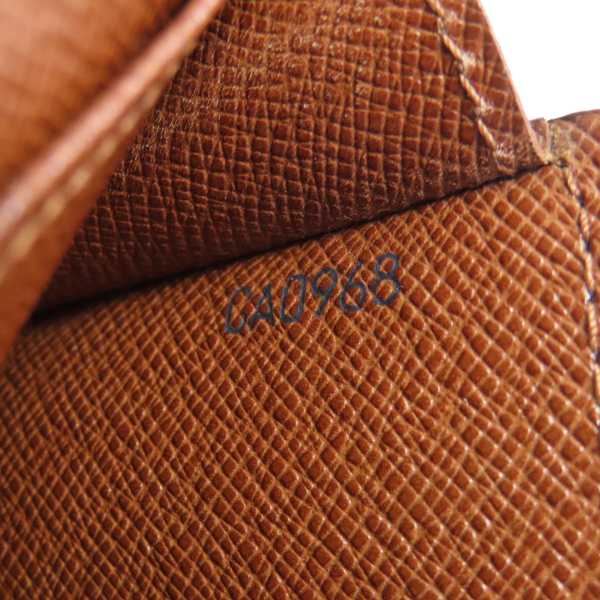 LOUIS VUITTON ルイヴィトン ポルト カルト クレディ 長財布（小銭入れなし） モノグラムキャンバス レディース 中古