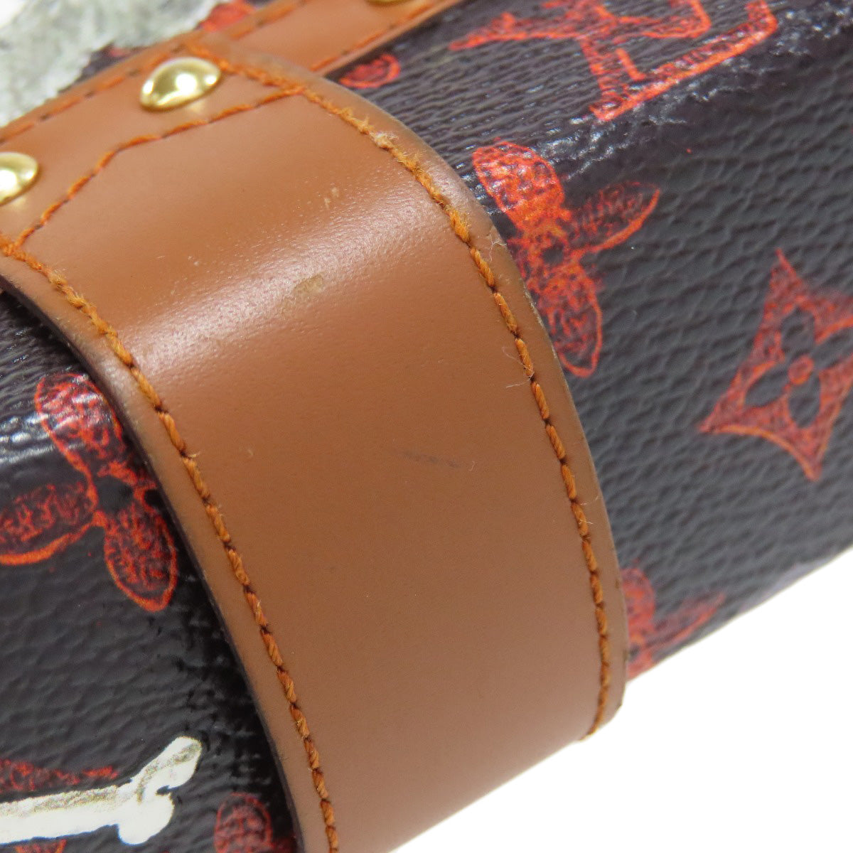 LOUIS VUITTON ルイヴィトン M63892 エッセンシャル トランク キャットグラム アクセサリーポーチ モノグラムキャンバス レディース 中古