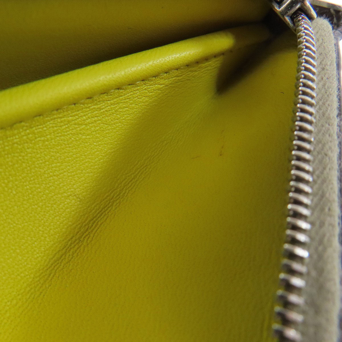CELINE セリーヌ ロゴ 長財布（小銭入れあり） カーフ レディース 中古