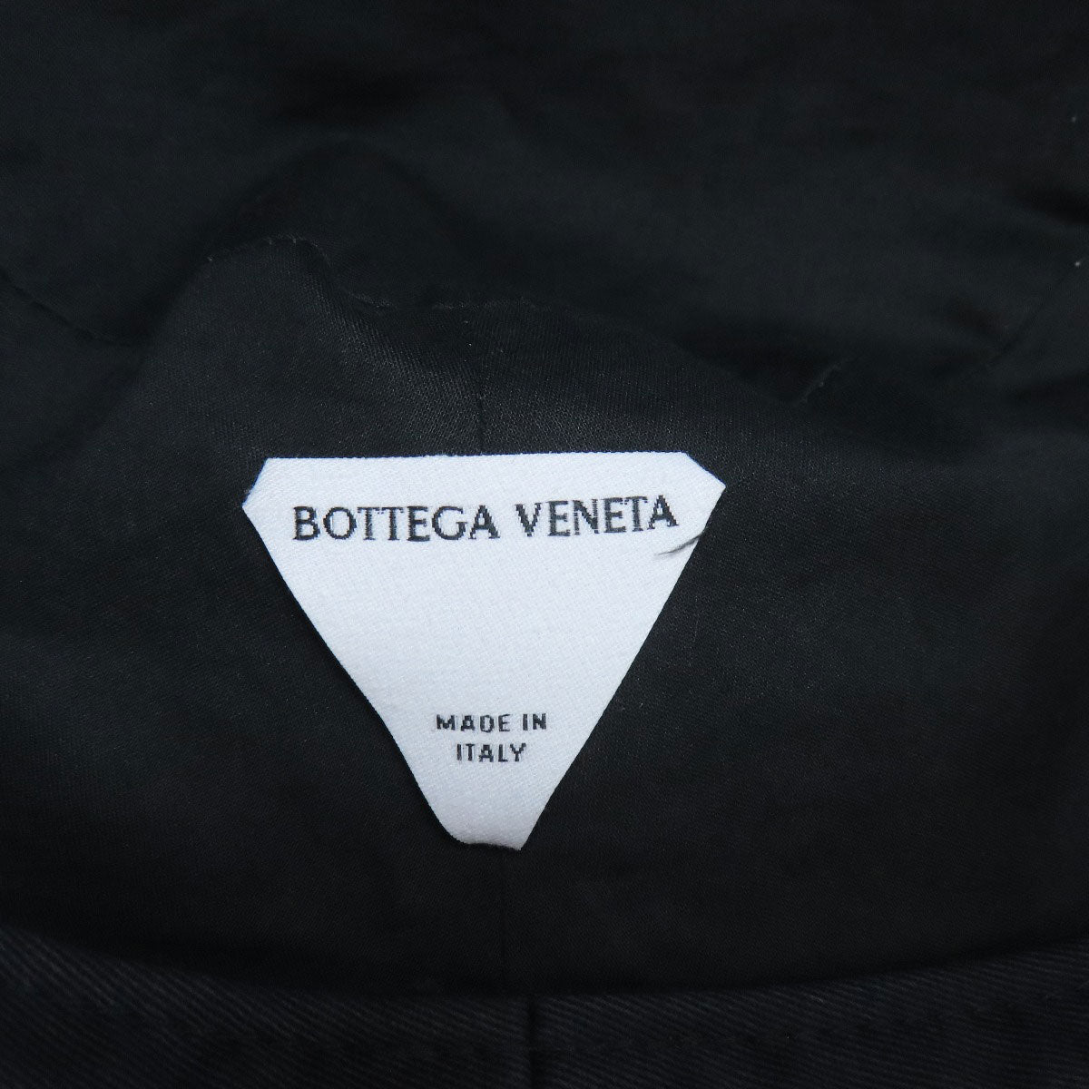 BOTTEGA VENETA ボッテガヴェネタ イントレチャート バケットハット 帽子 ナイロン レディース 中古
