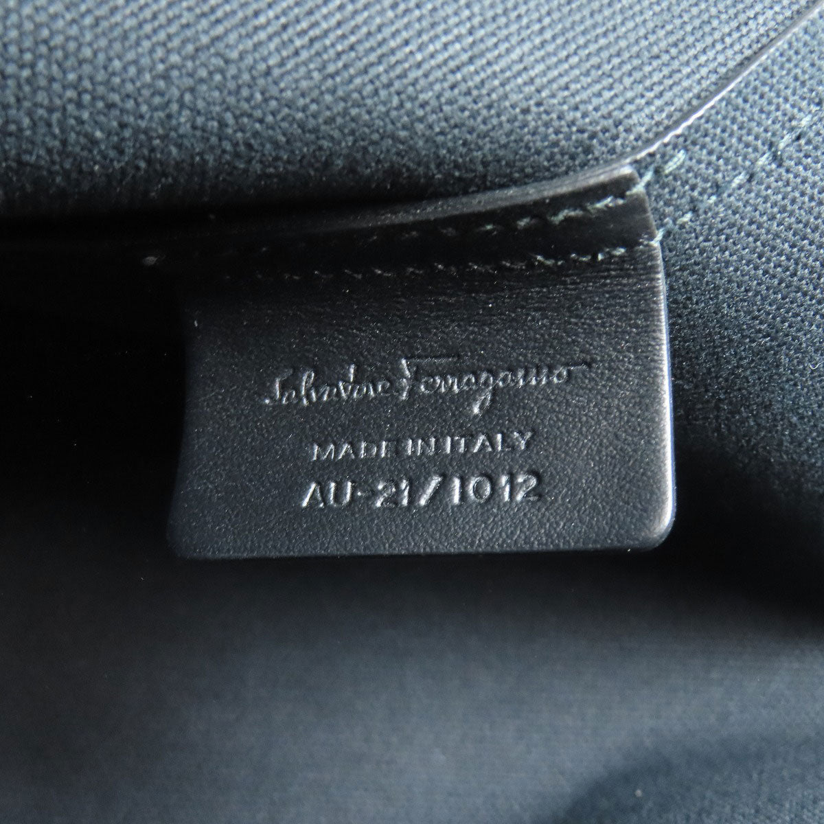 Salvatore Ferragamo サルヴァトーレフェラガモ ガンチーニ金具 トートバッグ PVC レディース 中古