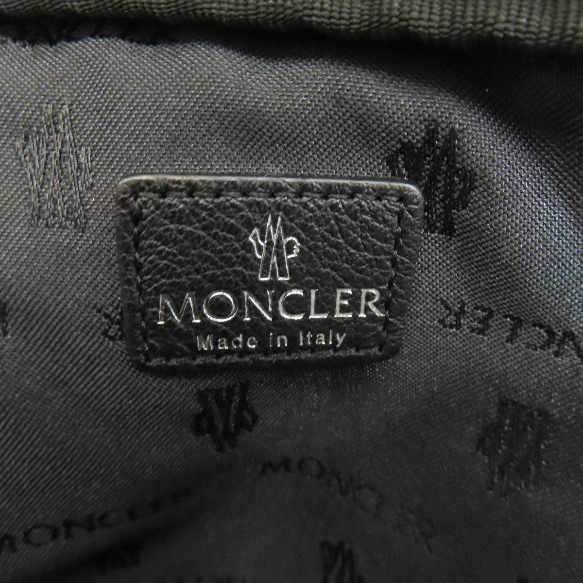 MONCLER モンクレール タブレットケース カモフラージュ柄 アクセサリーポーチ ナイロン レディース 中古