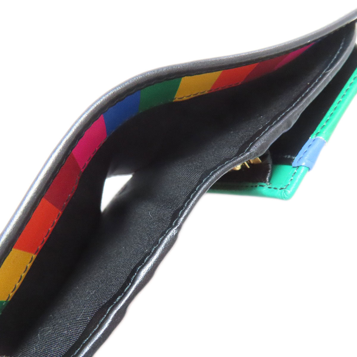 Salvatore Ferragamo サルヴァトーレフェラガモ ガンチーニモチーフ スタッズ 二つ折り財布（小銭入れあり） レザー レディース 中古