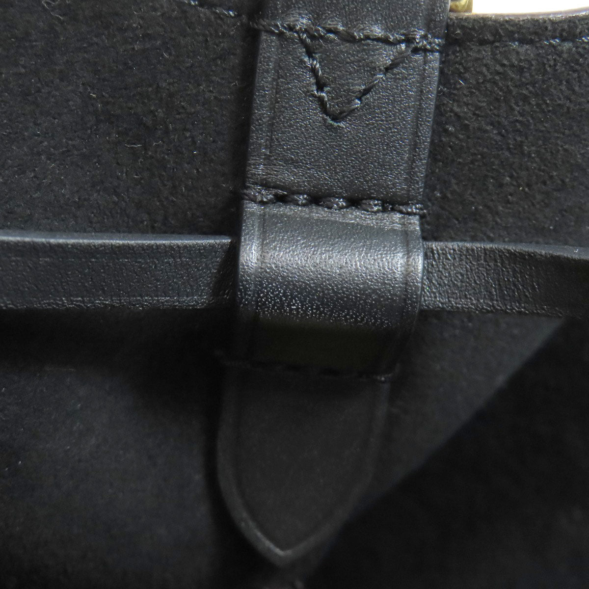 LOUIS VUITTON ルイヴィトン M44020 ネオノエ ショルダーバッグ モノグラムキャンバス レディース 中古