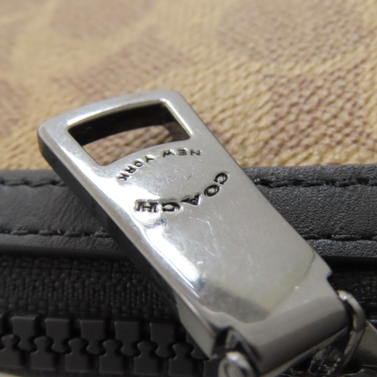 COACH コーチ CY801 ドミニク スリング ボディバッグ PVC レディース 中古