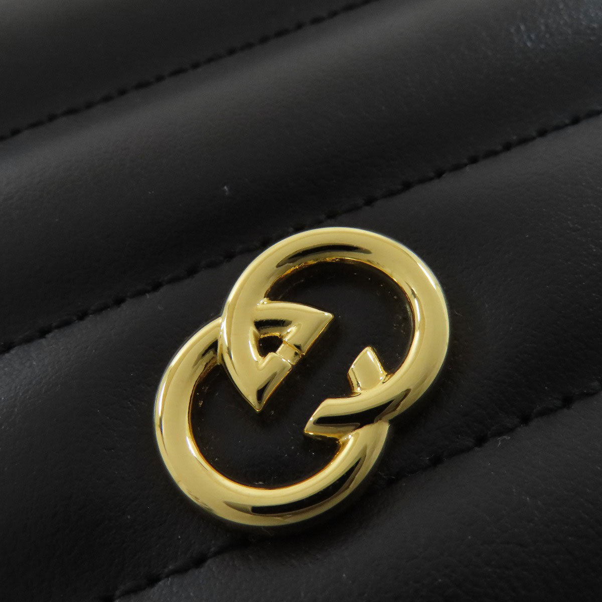 GUCCI グッチ 751628 インターロッキングG ハート ショルダーバッグ カーフ レディース 中古