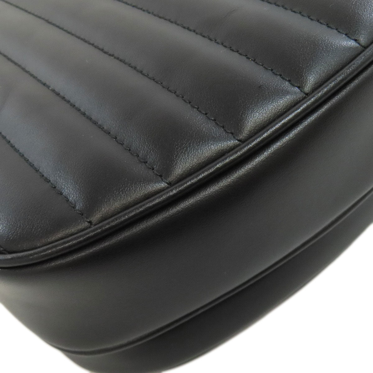 GUCCI グッチ 751628 インターロッキングG ハート ショルダーバッグ カーフ レディース 中古