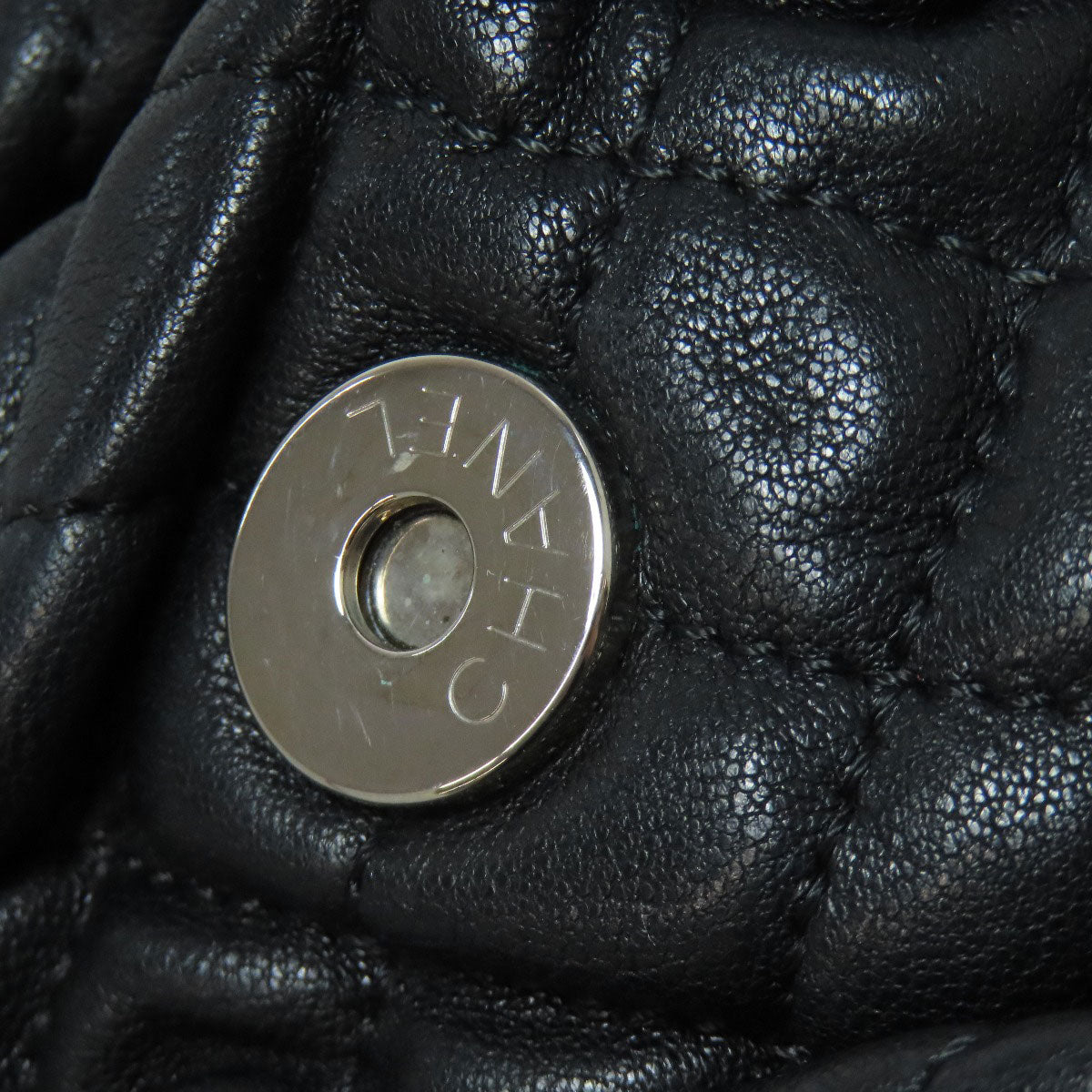 CHANEL シャネル チェーンショルダー マトラッセ シルバー金具 ショルダーバッグ カーフ レディース 中古