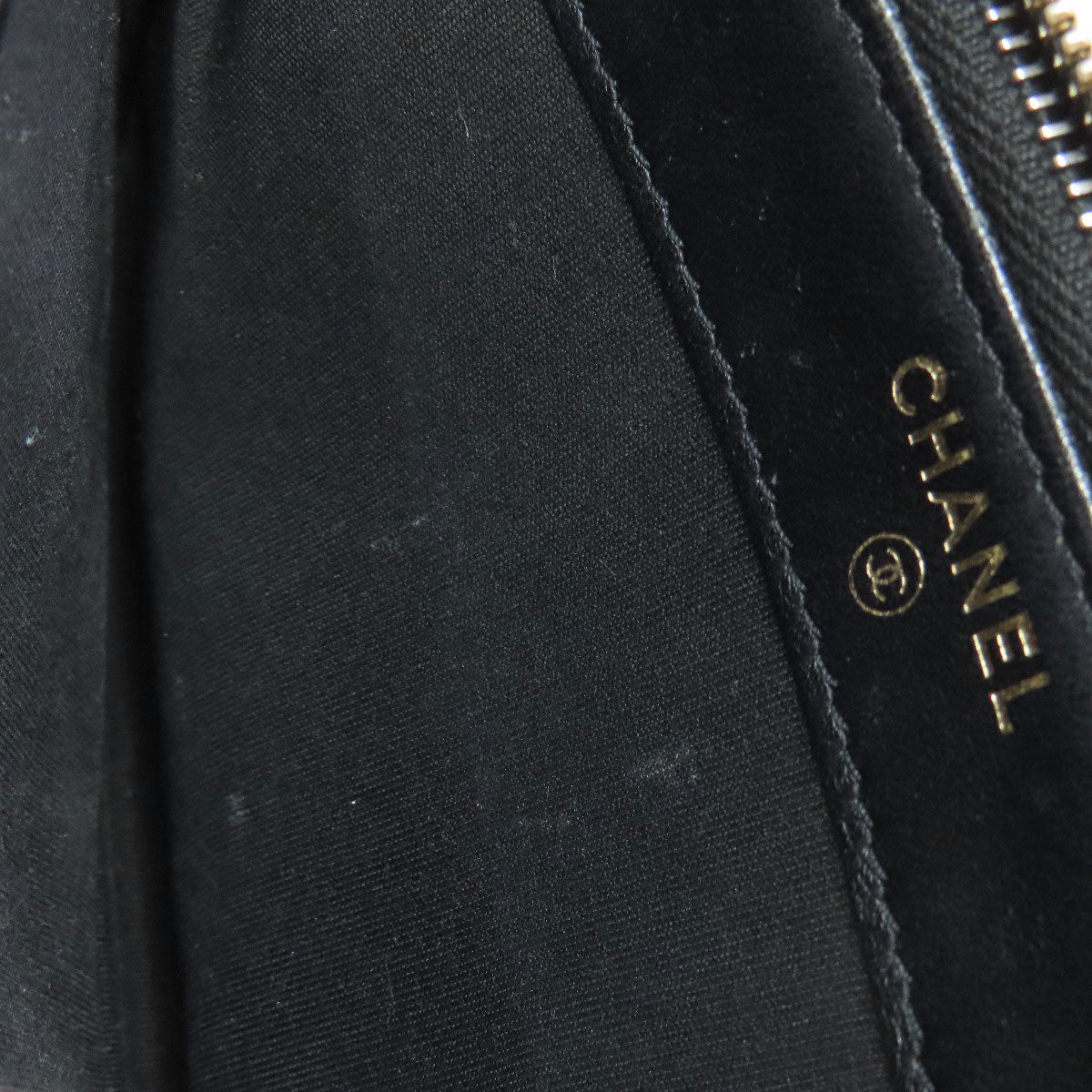 CHANEL シャネル チェーンウォレット ボーイシャネル マトラッセ ゴールド金具 長財布（小銭入れあり） グレインド カーフスキン レディース 中古