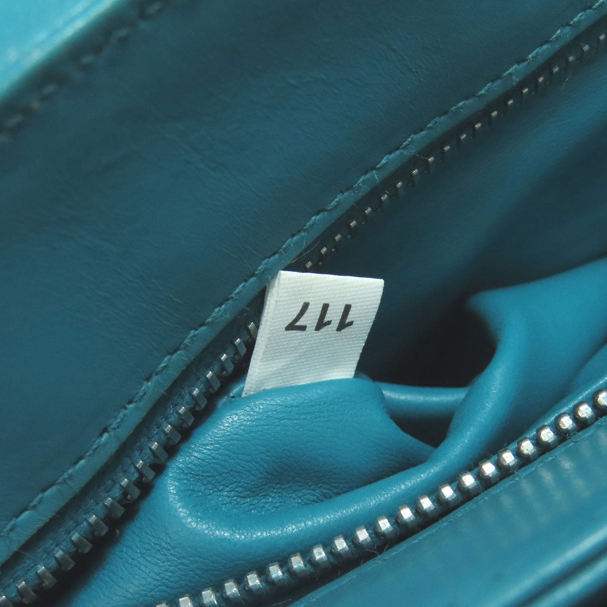 PRADA プラダ チェーンショルダー ショルダーバッグ レザー レディース 中古