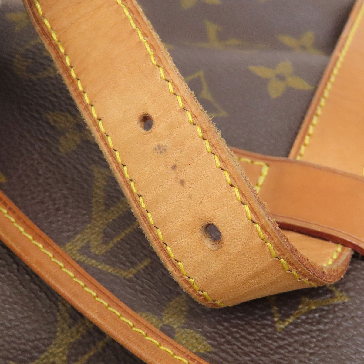 LOUIS VUITTON ルイヴィトン M40710 ソミュールMM ショルダーバッグ モノグラムキャンバス レディース 中古