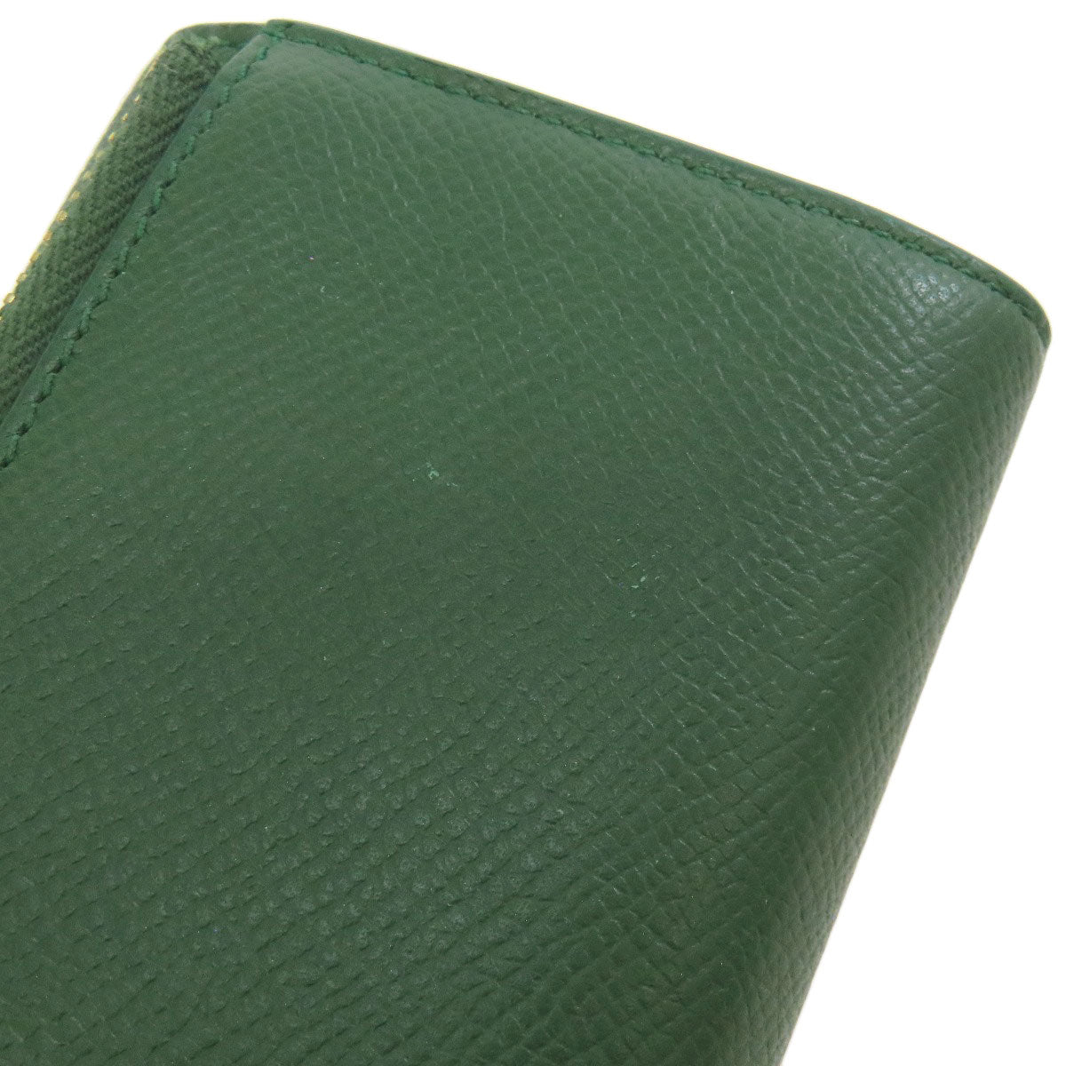 Salvatore Ferragamo サルヴァトーレフェラガモ ガンチーニ金具 二つ折り財布（小銭入れあり） レザー レディース 中古