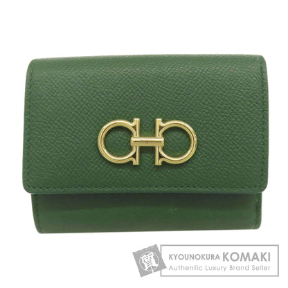Salvatore Ferragamo サルヴァトーレフェラガモ ガンチーニ金具 二つ折り財布（小銭入れあり） レザー レディース 中古