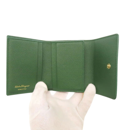 Salvatore Ferragamo サルヴァトーレフェラガモ ガンチーニ金具 二つ折り財布（小銭入れあり） レザー レディース 中古