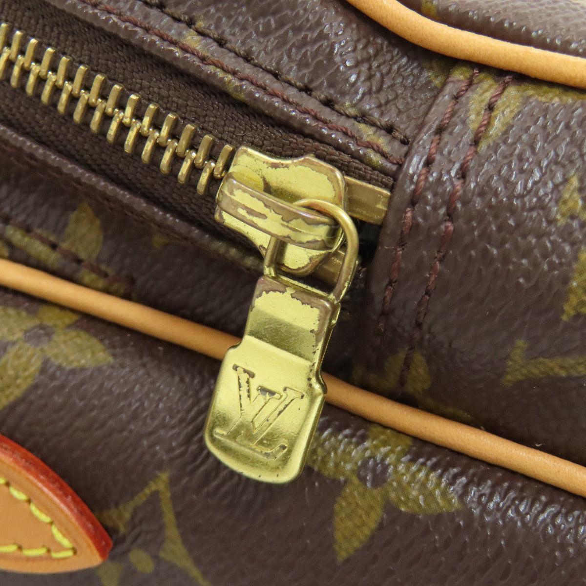 LOUIS VUITTON ルイヴィトン M45236 アマゾン ショルダーバッグ モノグラムキャンバス レディース 中古