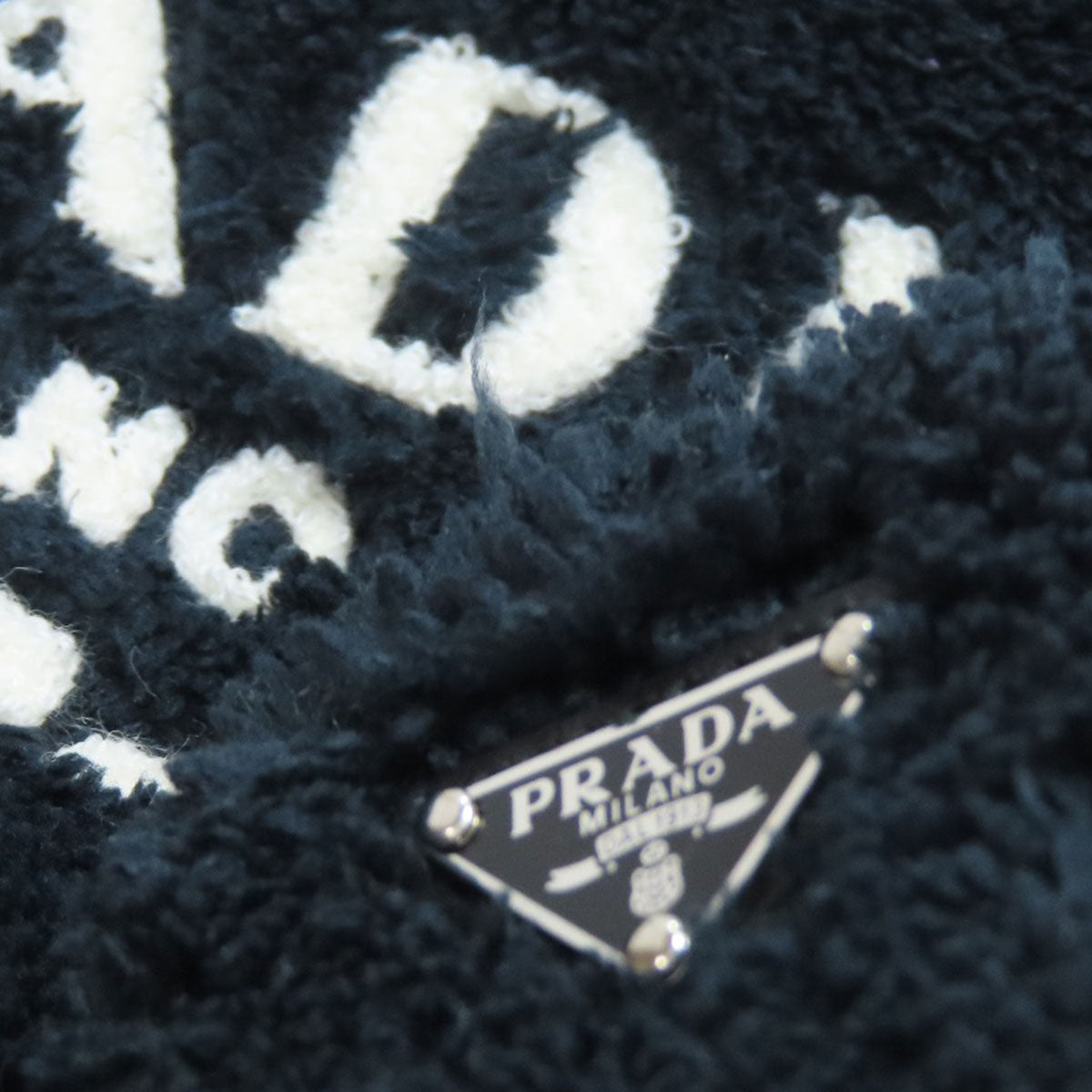 PRADA プラダ 1BH190 トライアングル ショルダーバッグ ボア レディース 中古