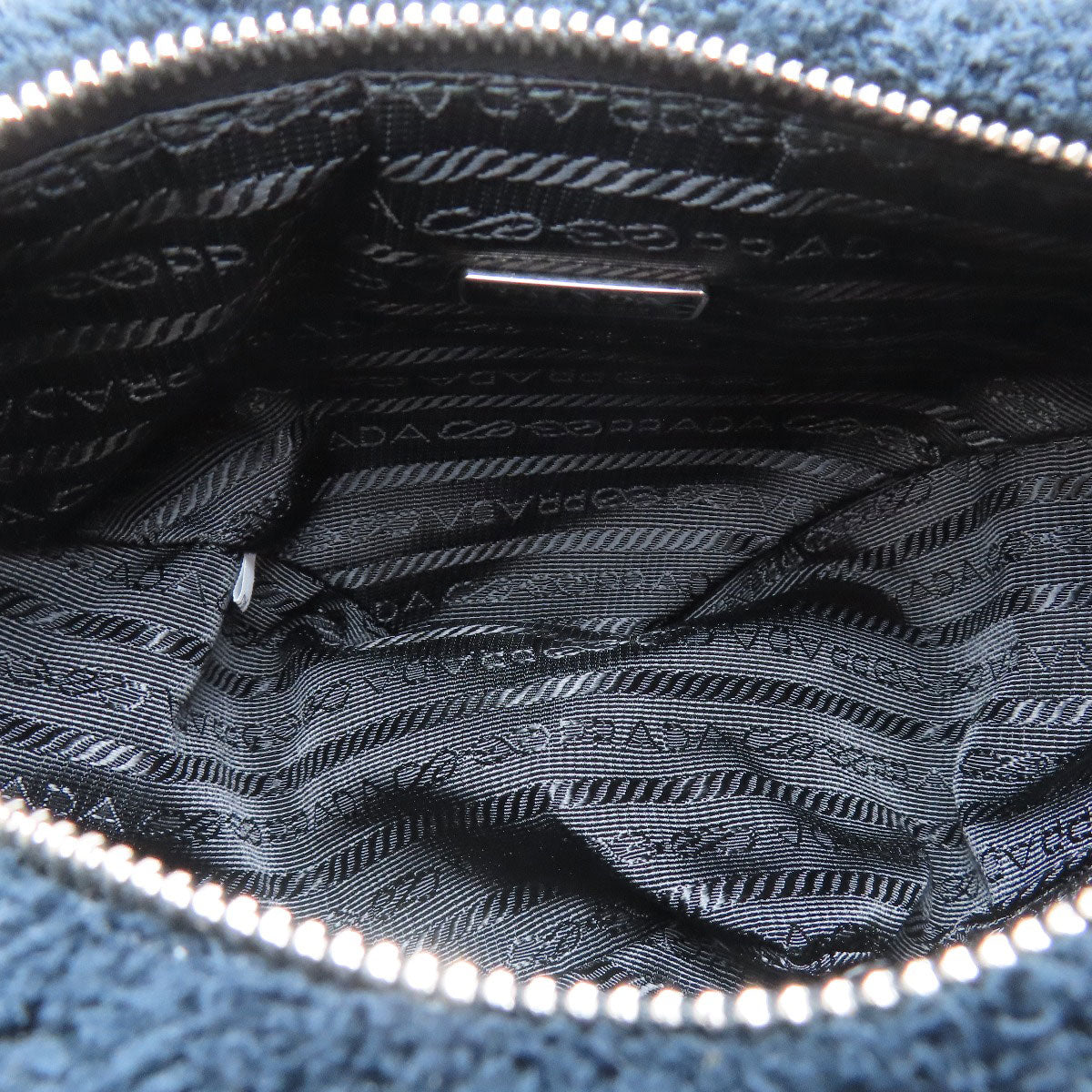 PRADA プラダ 1BH190 トライアングル ショルダーバッグ ボア レディース 中古