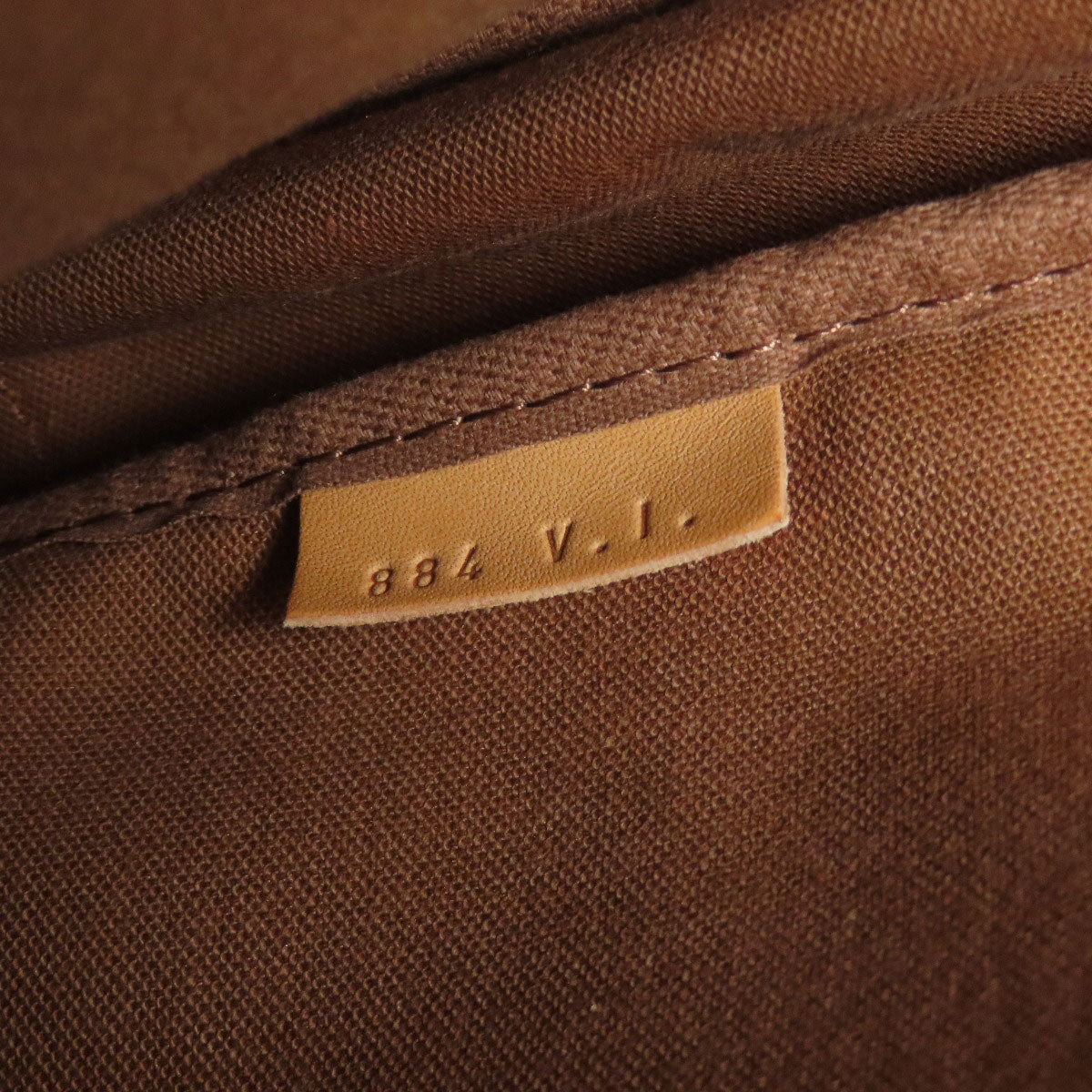 LOUIS VUITTON ルイヴィトン M42252 ソミュール 43 LL ショルダーバッグ モノグラムキャンバス レディース 中古