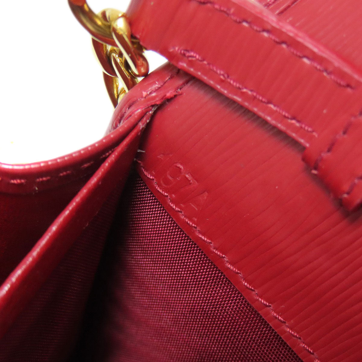 PRADA プラダ チェーンウォレット 長財布（小銭入れあり） サフィアーノ レディース 中古