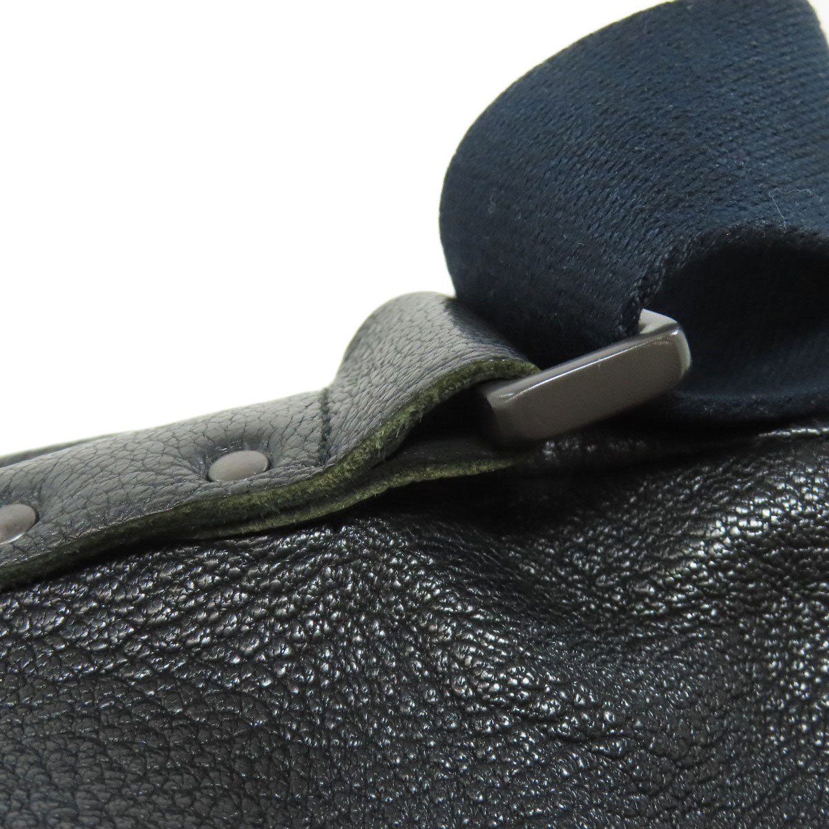 BOTTEGA VENETA ボッテガヴェネタ スタッズ ショルダーバッグ レザー レディース 中古