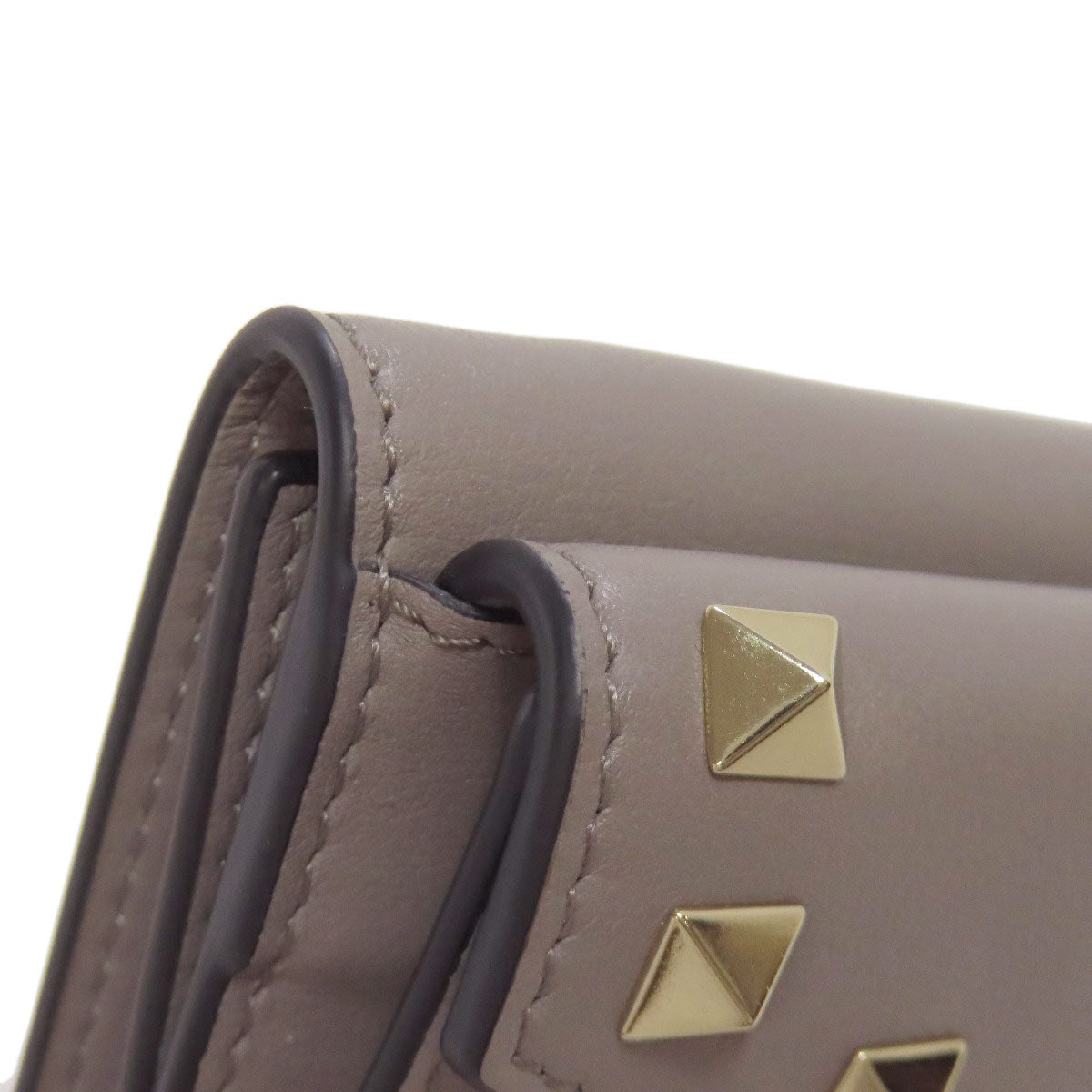 VALENTINO バレンティノ コンパクトウォレット スタッズ 二つ折り財布（小銭入れあり） レザー レディース 中古