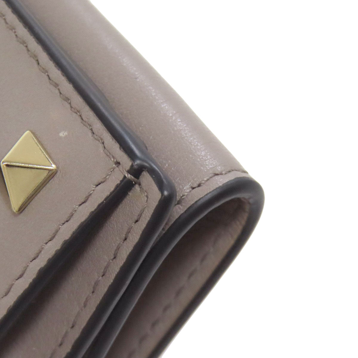 VALENTINO バレンティノ コンパクトウォレット スタッズ 二つ折り財布（小銭入れあり） レザー レディース 中古