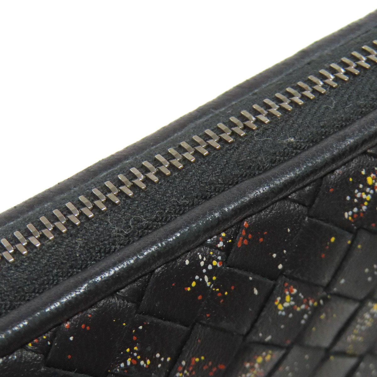 BOTTEGA VENETA ボッテガヴェネタ イントレチャート ラウンドファスナー 長財布（小銭入れあり） カーフ レディース 中古