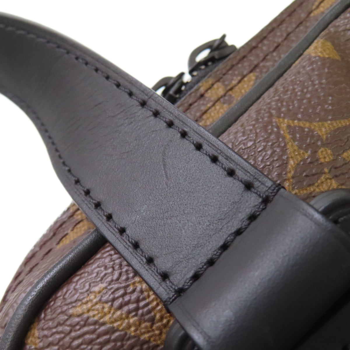 LOUIS VUITTON ルイヴィトン M44428 ユーティリティサイドバッグ ヒップバッグ・ウエストバッグ モノグラムキャンバス レディース 中古