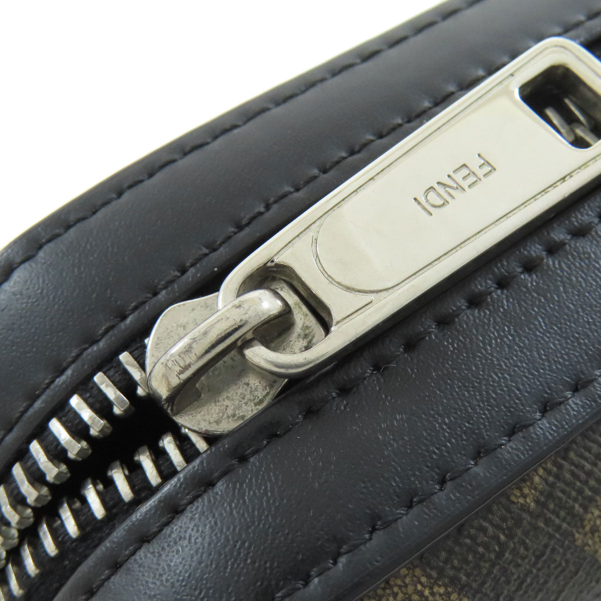 FENDI フェンディ カメラバッグ ダイアゴナル ショルダーバッグ PVC レディース 中古
