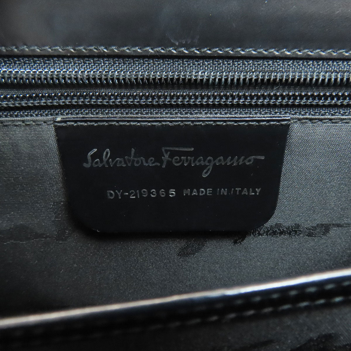 Salvatore Ferragamo サルヴァトーレフェラガモ ガンチーニ金具 2WAY ハンドバッグ レザー レディース 中古