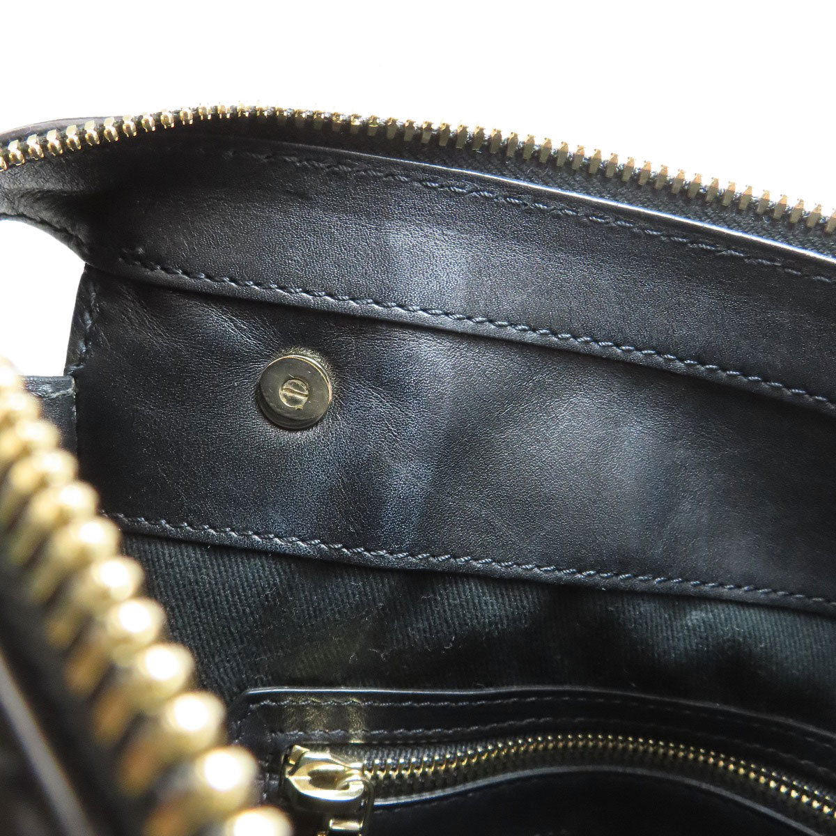 VALENTINO バレンティノ スタッズ ショルダーバッグ レザー レディース 中古