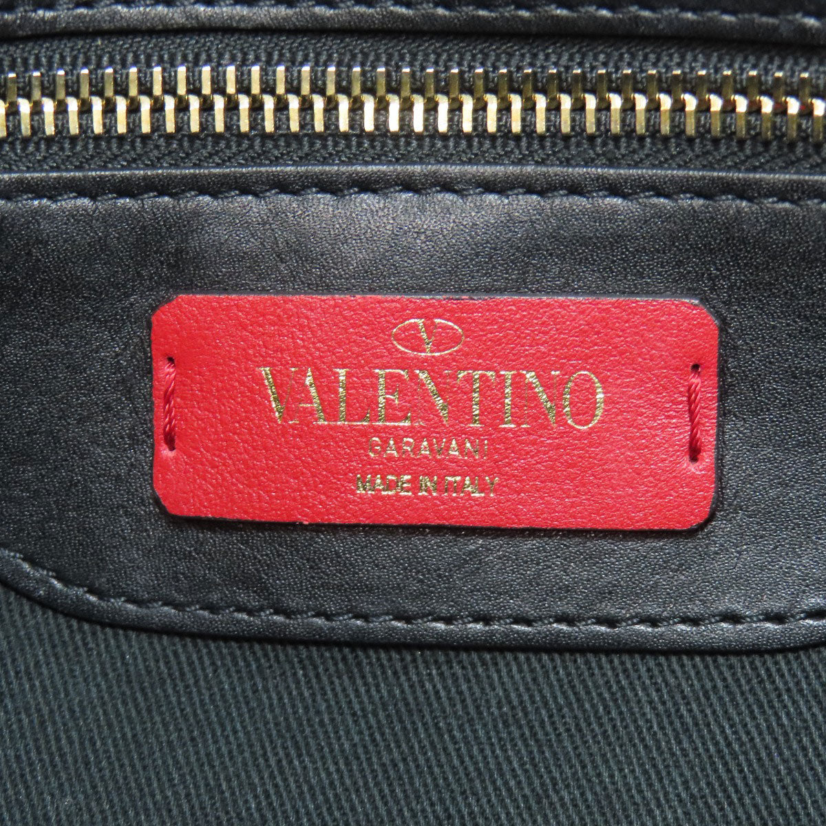 VALENTINO バレンティノ スタッズ ショルダーバッグ レザー レディース 中古