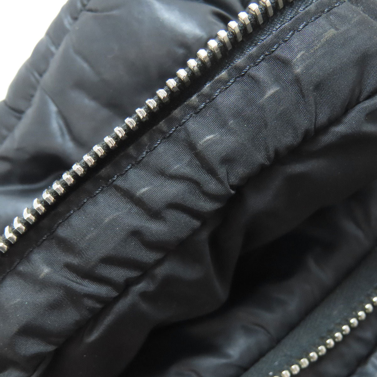 MONCLER モンクレール ロゴ ショルダーバッグ ナイロン レディース 中古