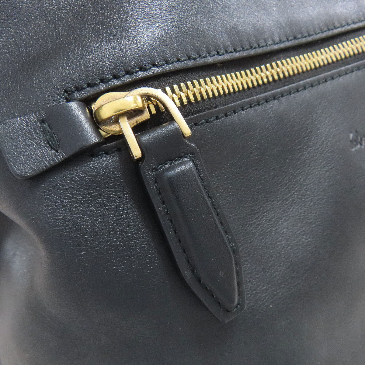Salvatore Ferragamo サルヴァトーレフェラガモ ロゴ リュック・デイパック レザー レディース 中古