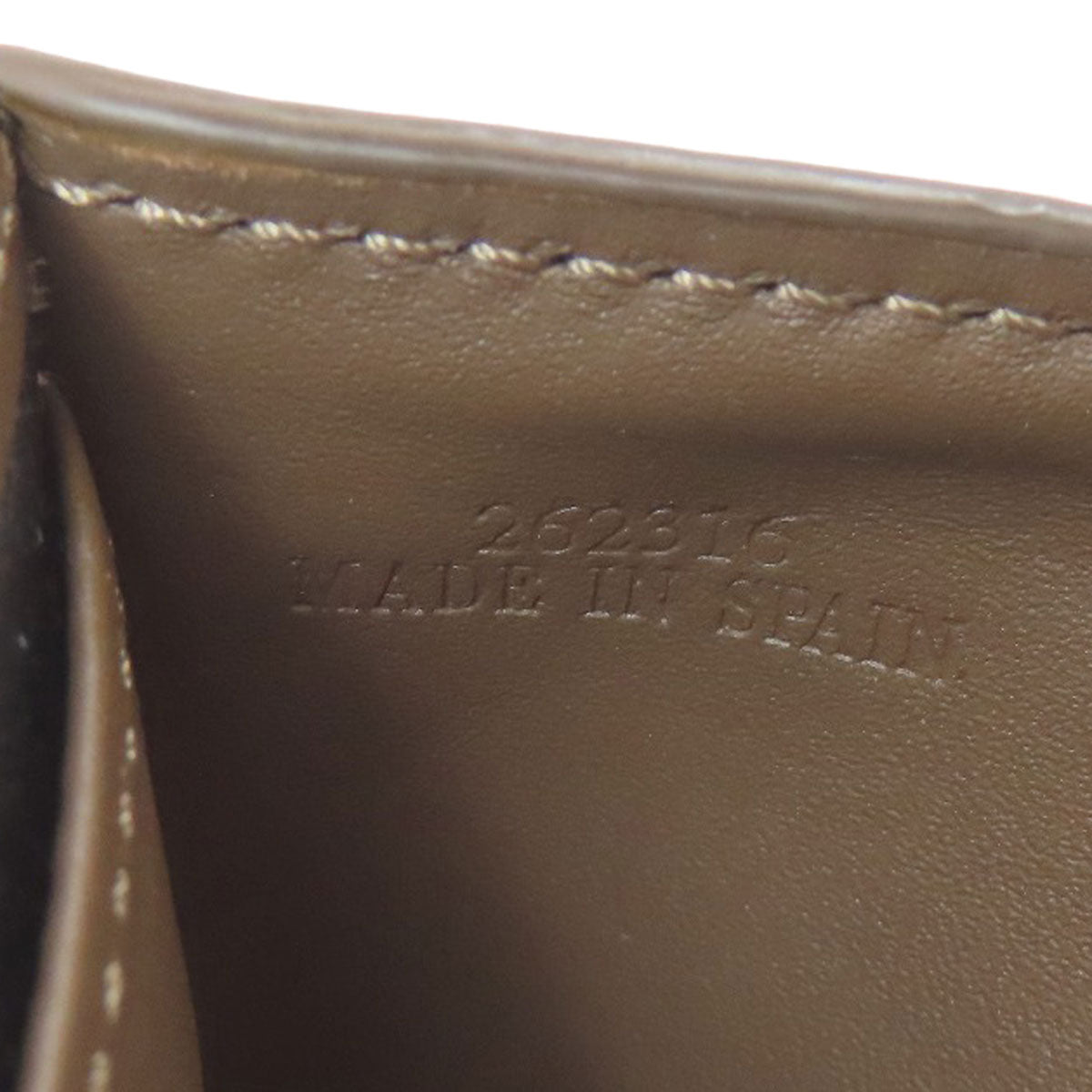 LOEWE ロエベ アナグラム バイフォールド 二つ折り財布（小銭入れあり） レザー レディース 中古