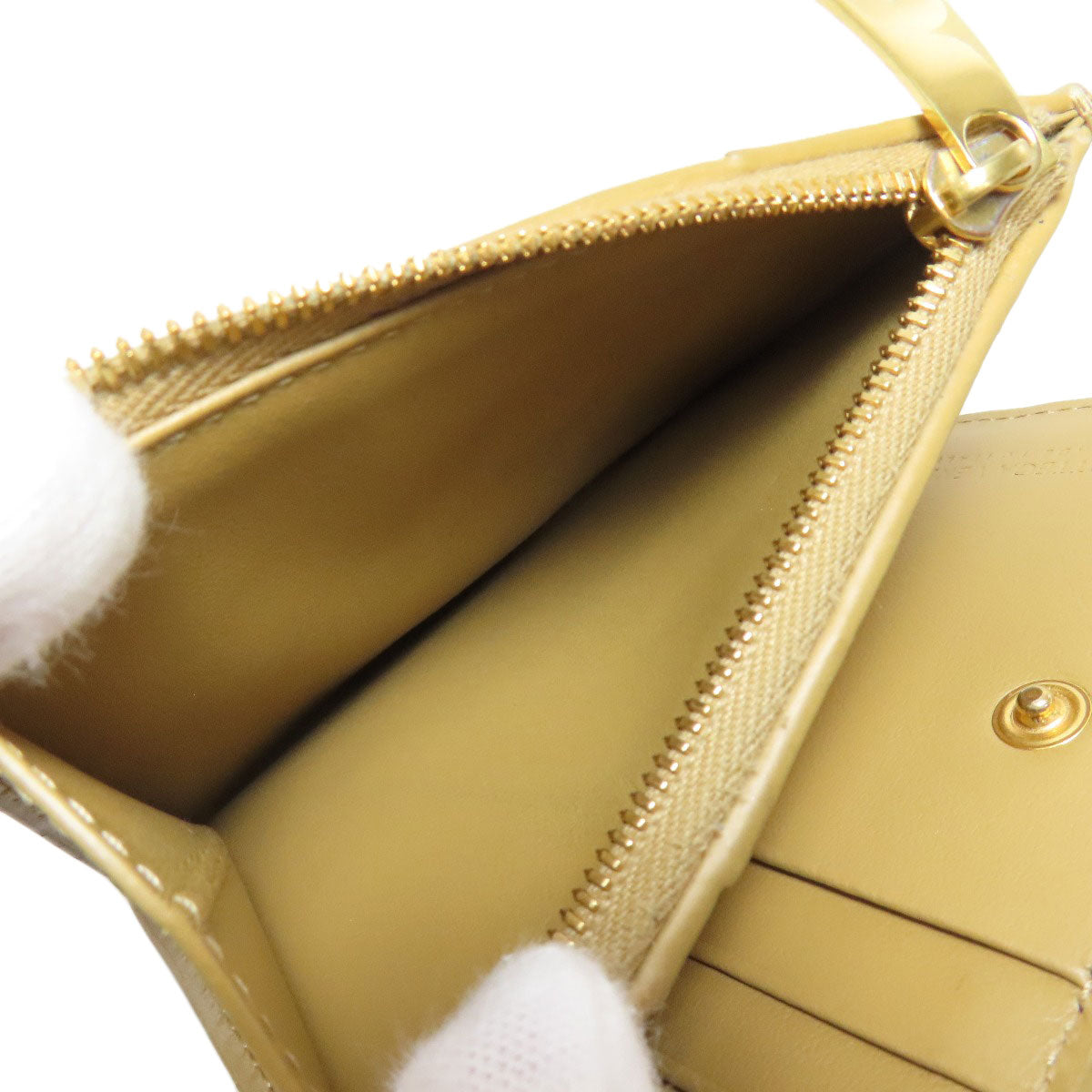 BOTTEGA VENETA ボッテガヴェネタ カセット バイフォールド ウォレット 二つ折り財布（小銭入れあり） カーフ レディース 中古