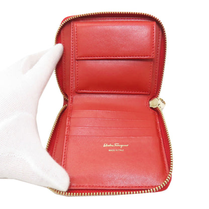 Salvatore Ferragamo サルヴァトーレフェラガモ ガンチーニ金具 二つ折り財布（小銭入れあり） レザー レディース 中古