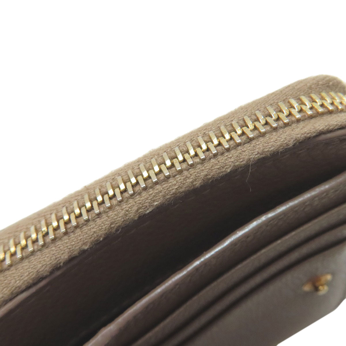YVES SAINT LAURENT イヴ・サンローラン カサンドラ 二つ折り財布（小銭入れあり） レザー レディース 中古