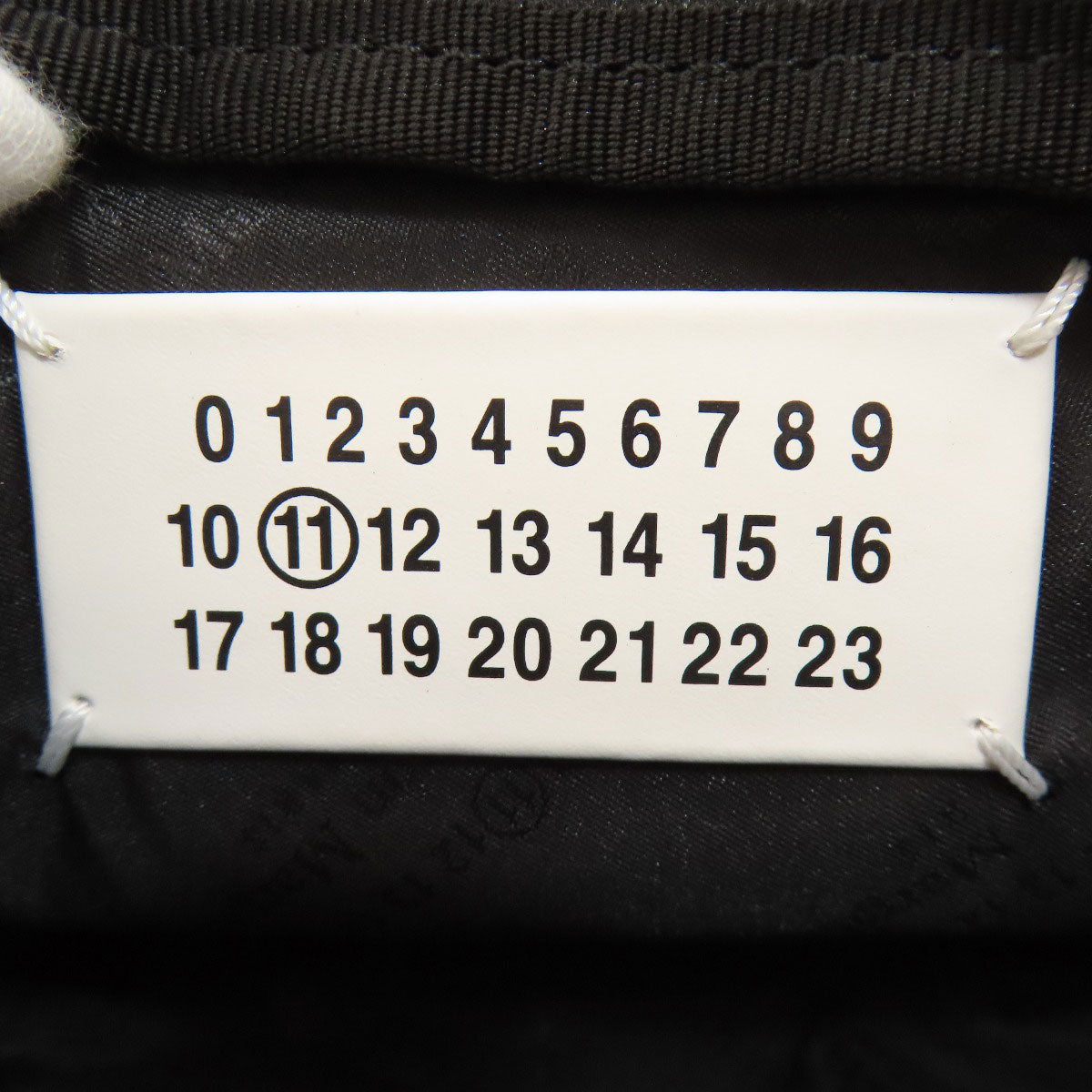 MaisonMargiela メゾン・マルジェラ ロゴ ボディバッグ キャンバス レディース 中古
